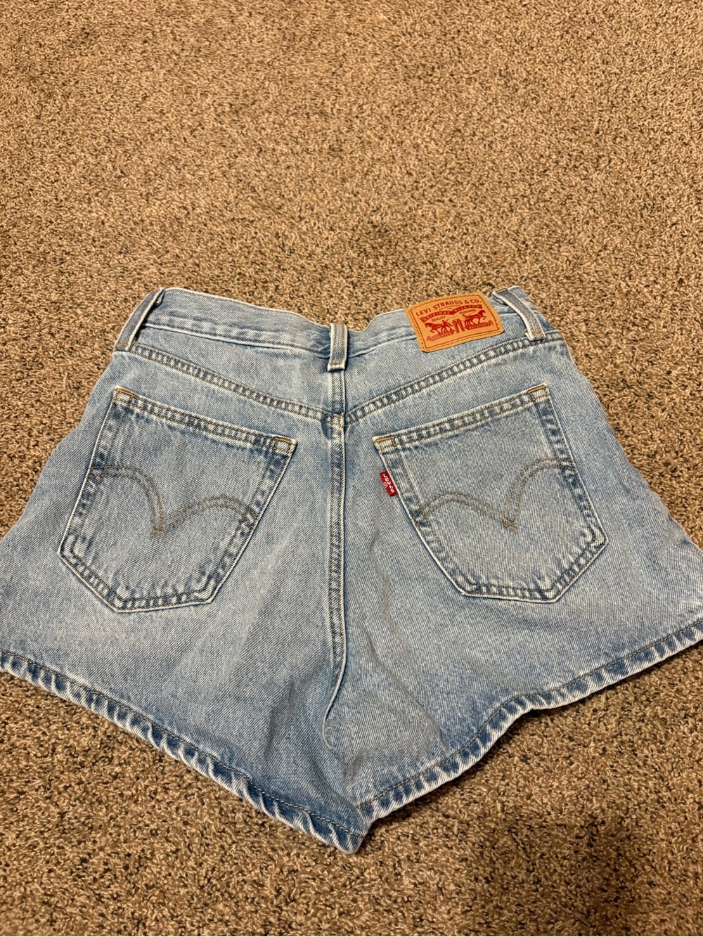 Levi's Light Blue High-Waist Mom Denim Shorts 27